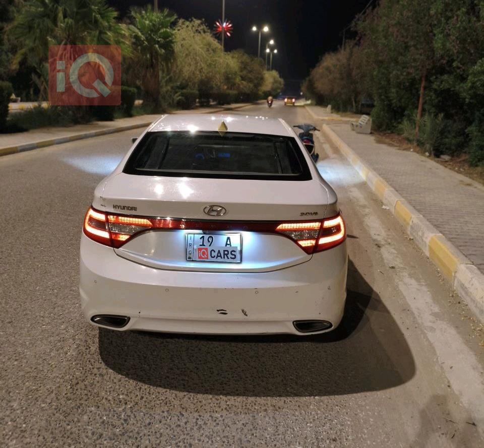 هيونداي أزيرا